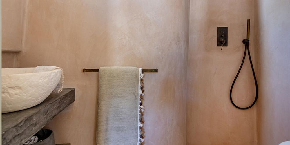 Ensuite - Double bedroom